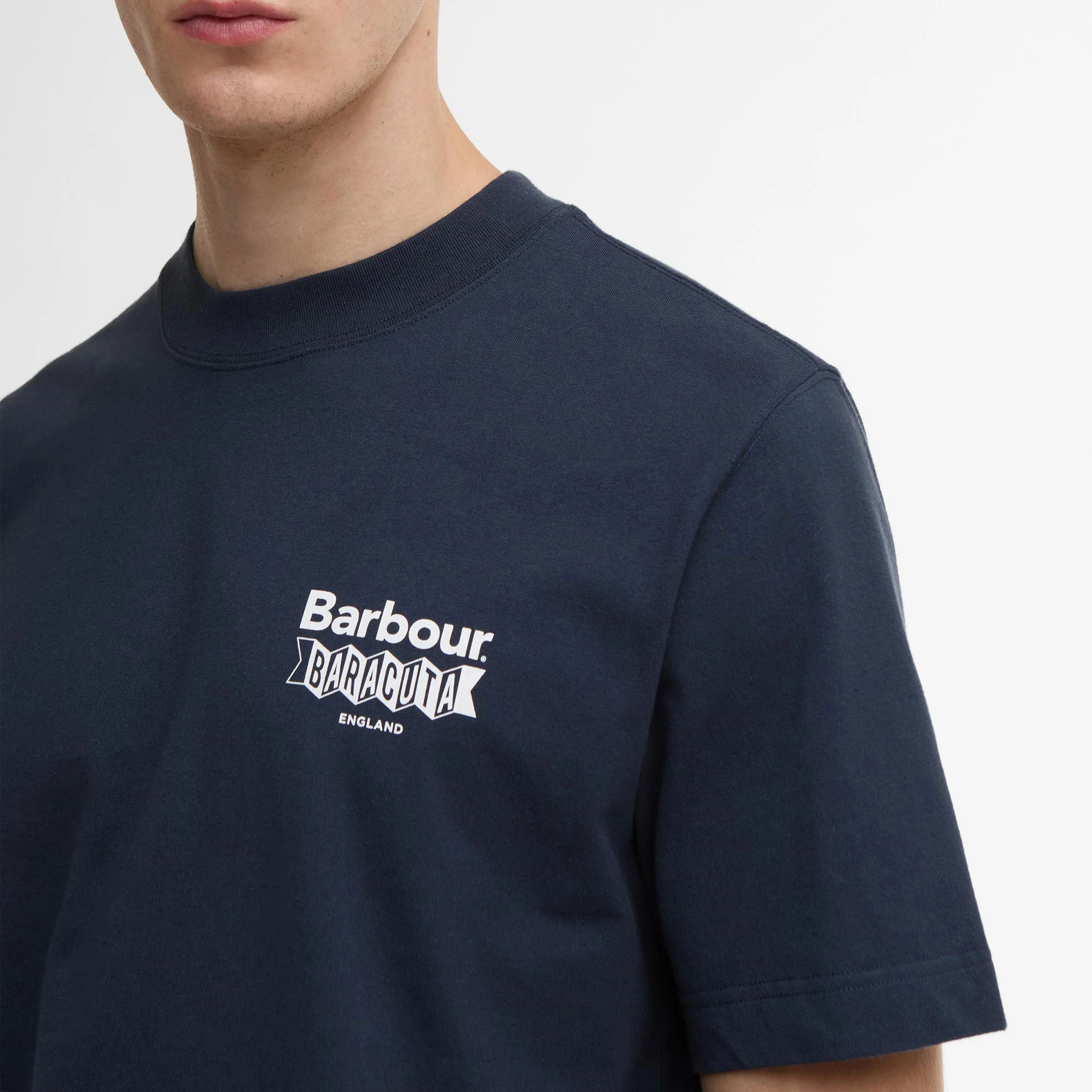 BARBOUR Baracuta T-Shirt in Navy - Image 4