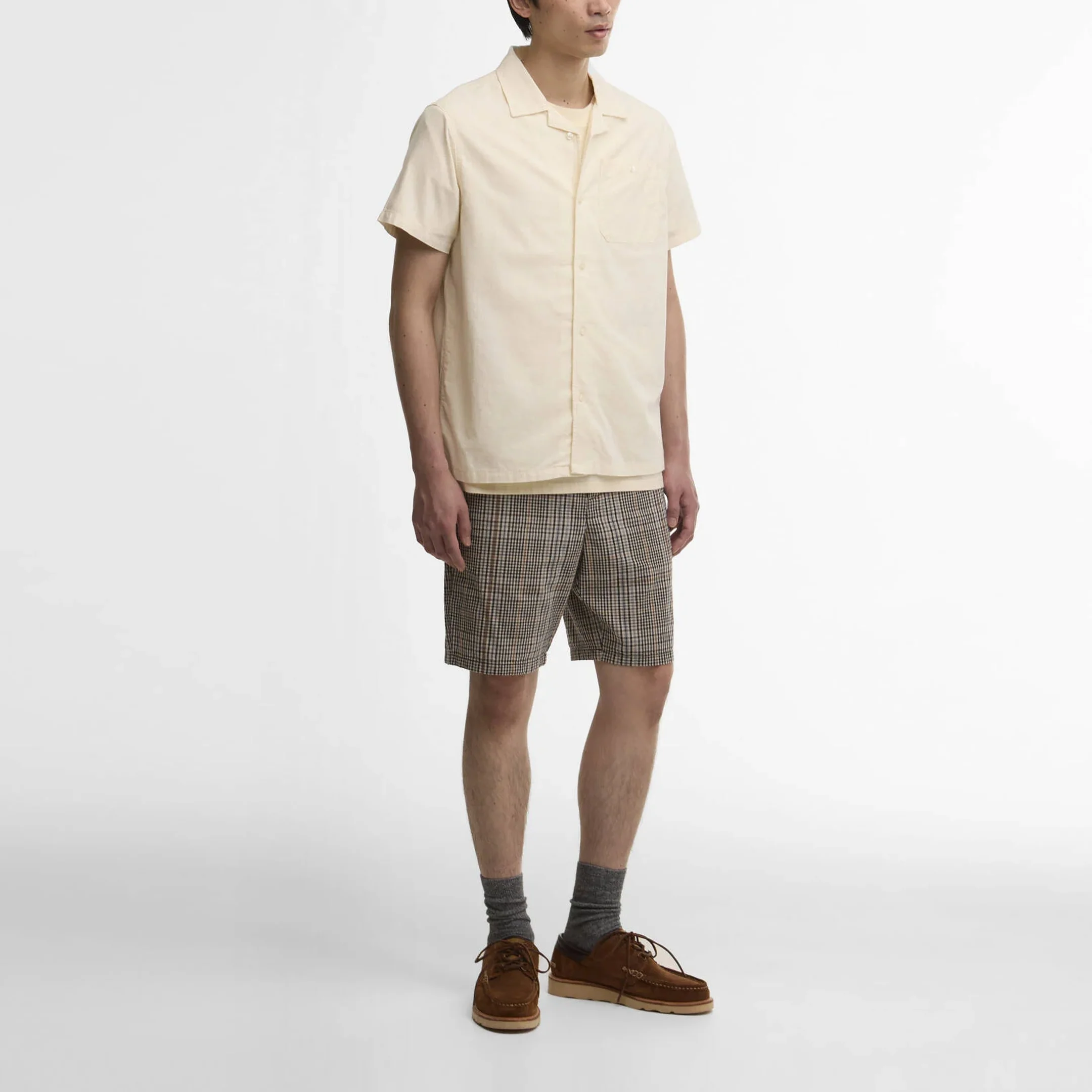 BARBOUR Parkvale Slub Relaxed Shirt in Neutral - Image 2