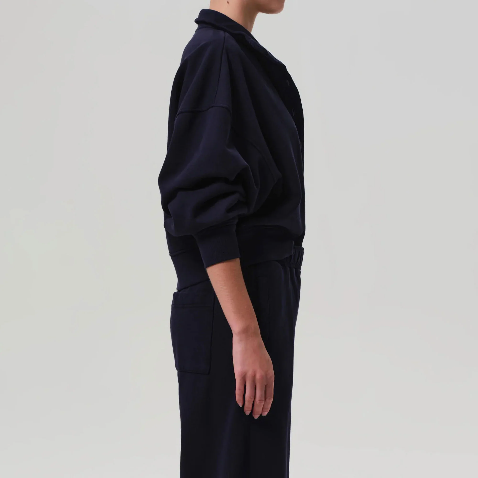 CITIZENS OF HUMANITY Mirelle Funnel Neck Jumper in Navy - Image 5