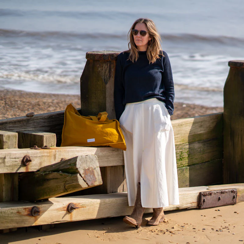 COLLEN & CLARE Dion Linen Easy Knit in Navy - Image 6