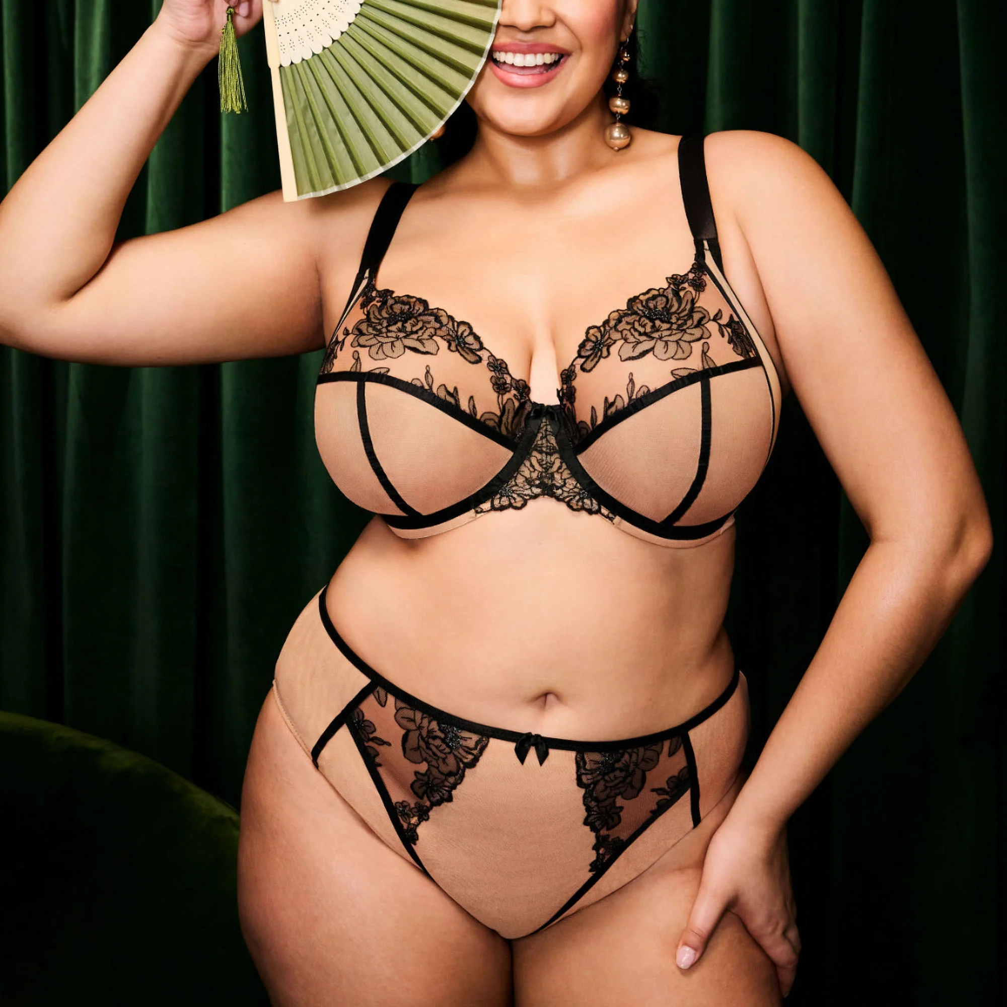 ELOMI Teagan Underwire Plunge Bra in Cafe Au Lait - Image 6