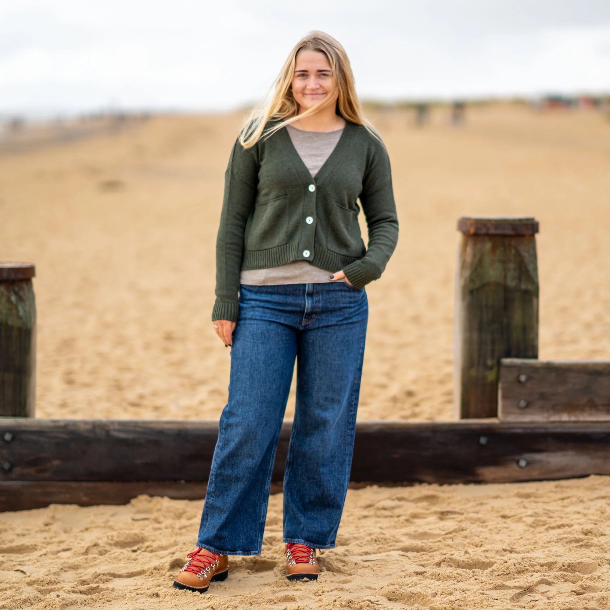 COLLEN & CLARE Gab Cotton Cardigan in Dark Olive - Image 5