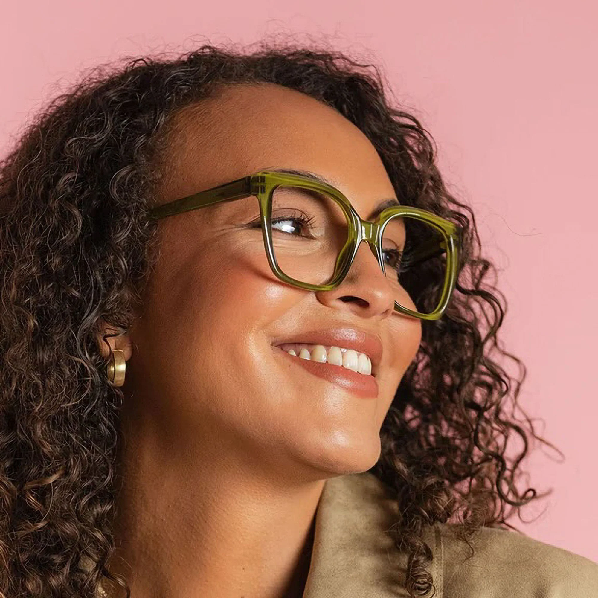 GOODLOOKERS Maddie Reading Glasses in Olive - Image 4