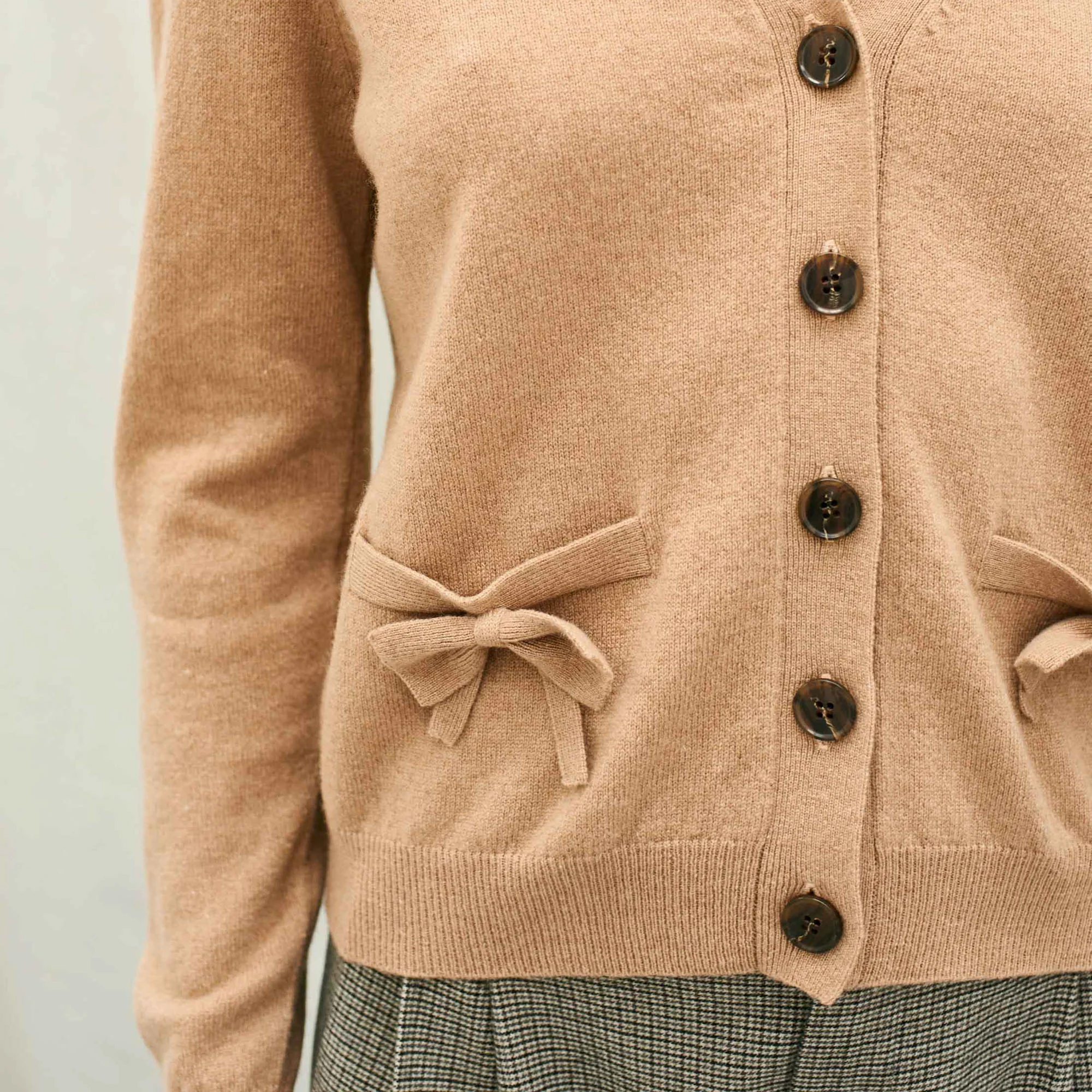 JUMPER 1234 Cashmere Bow Pocket Cardigan in Camel - Image 4