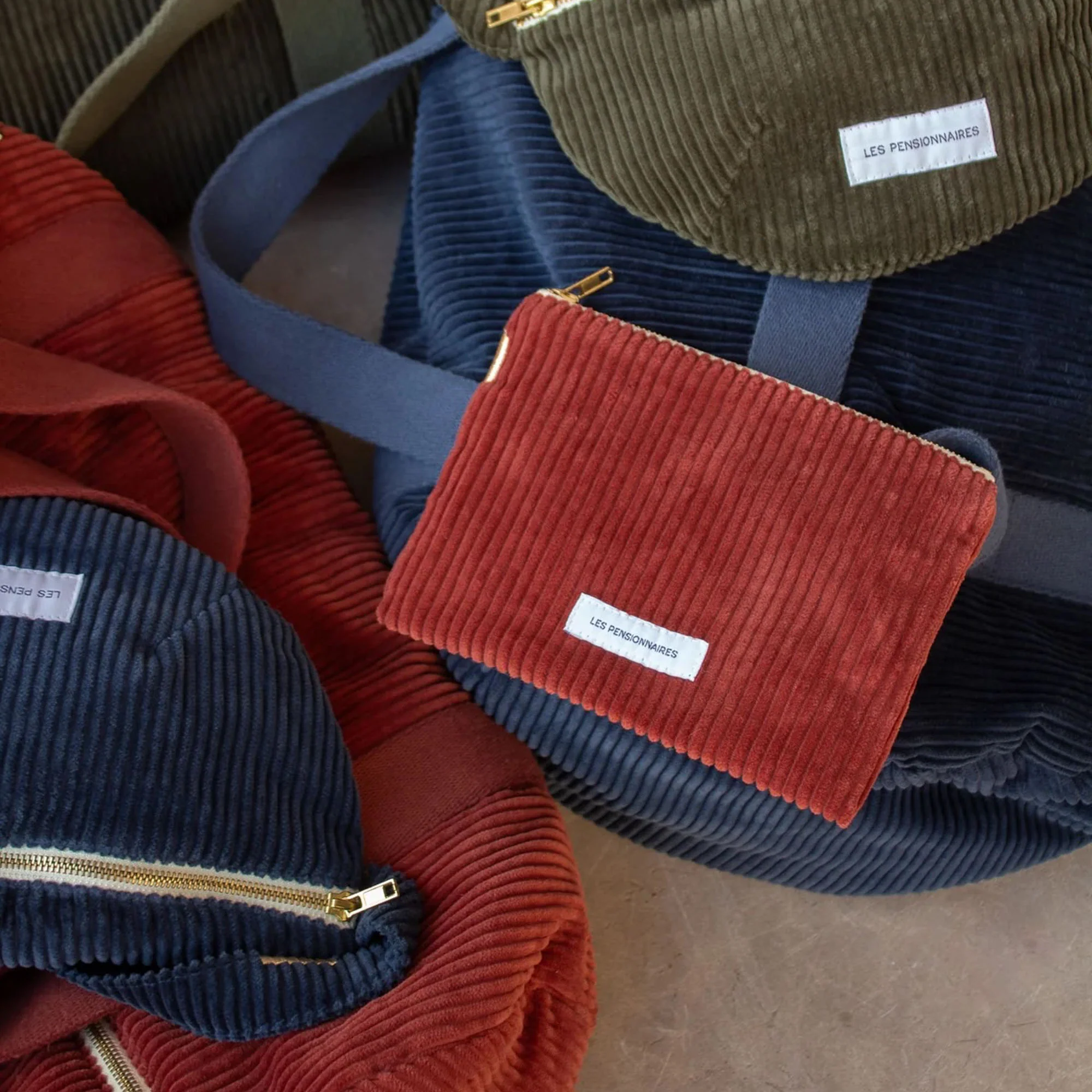 LES PENSIONNAIRES Corduroy Small Pouch in Rust Red - Image 3