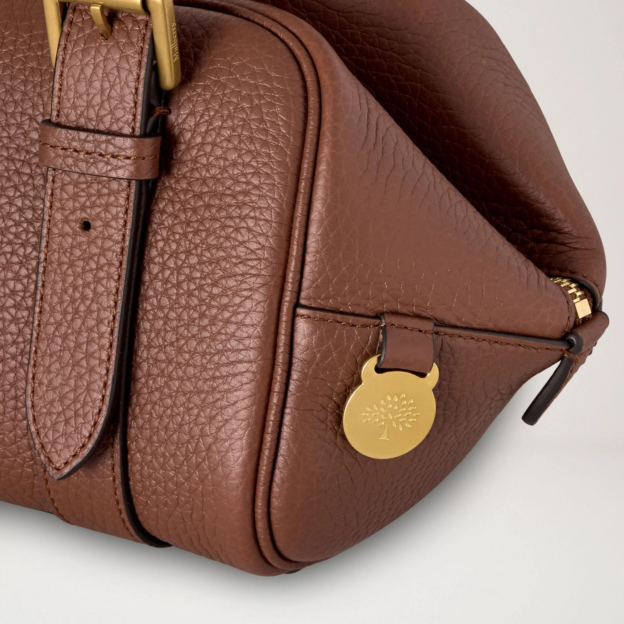 MULBERRY Small Boston Heavy Grain Handbag in Bright Oak - Image 5