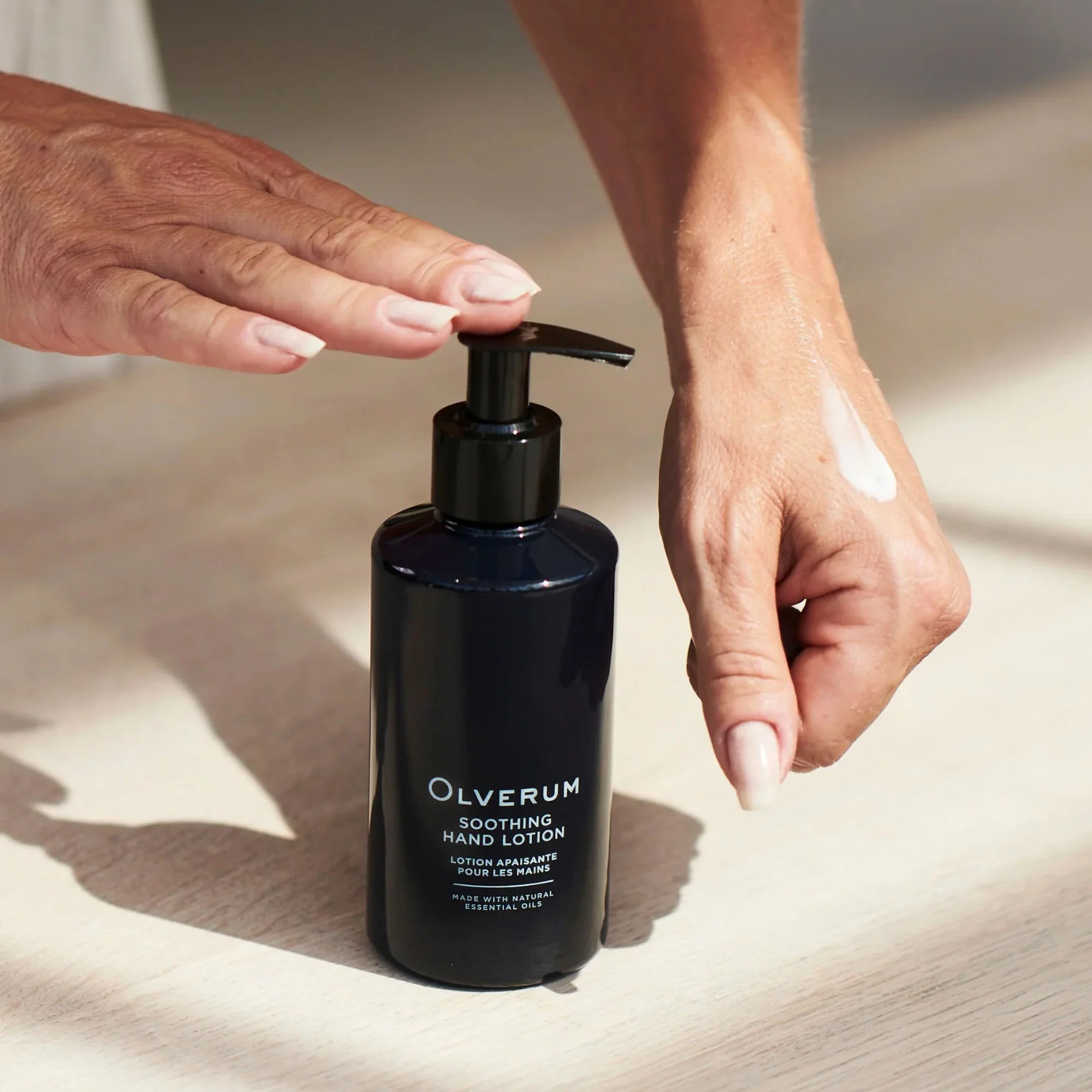 OLVERUM Soothing Hand Lotion - Image 4
