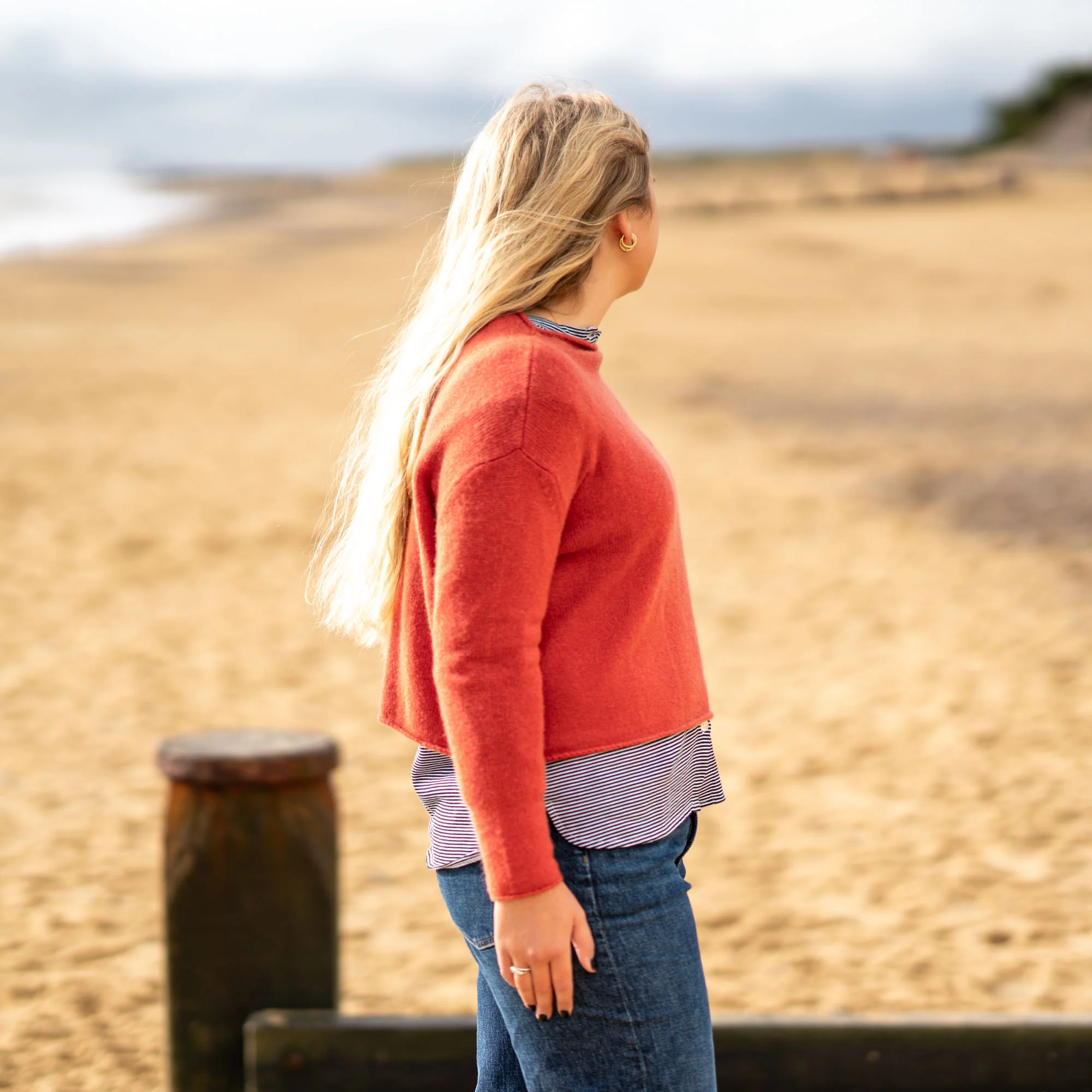 COLLEN & CLARE Pea Cashmere Knit in Flame - Image 2