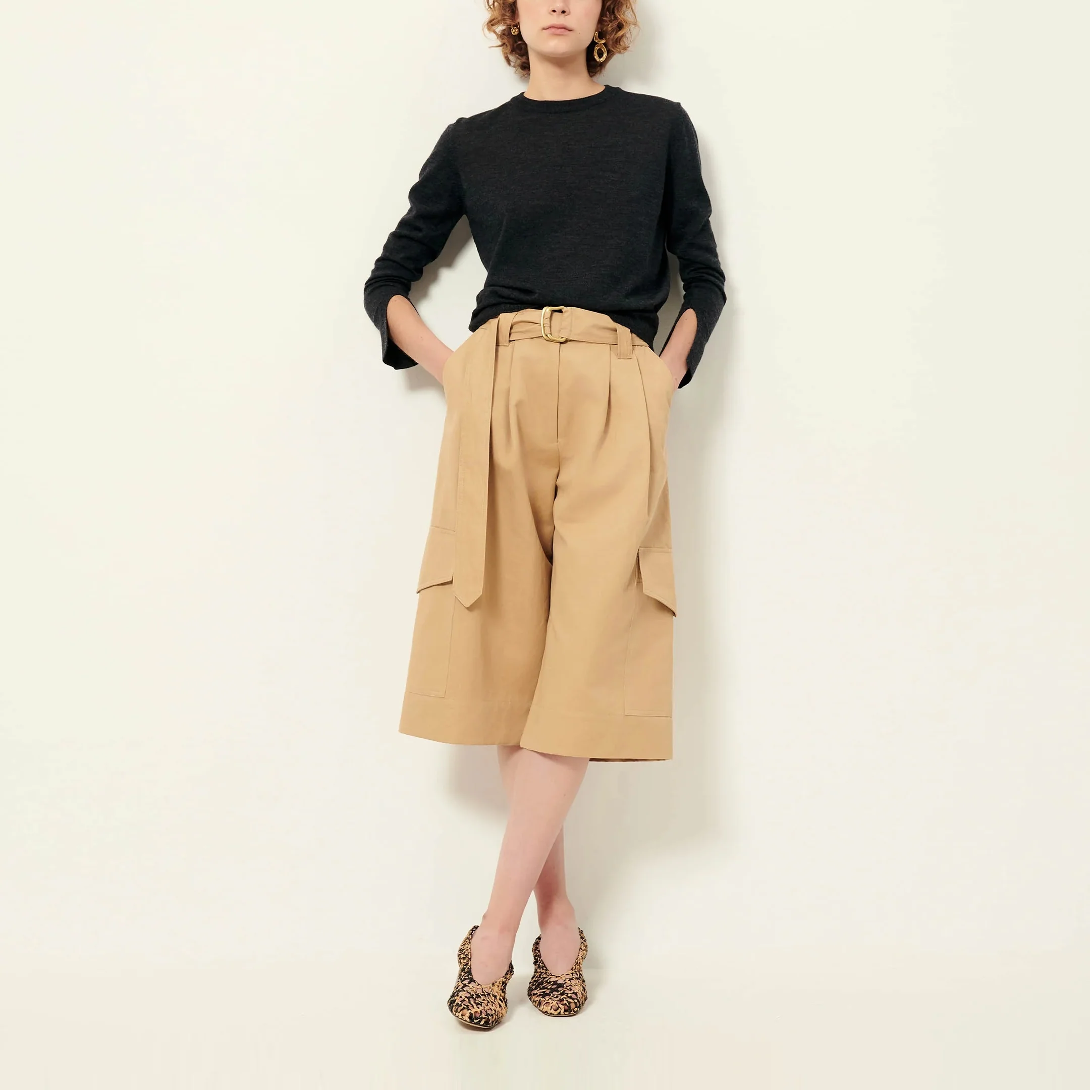 SESSUN Teshima Sweater in Carbonella - Image 3